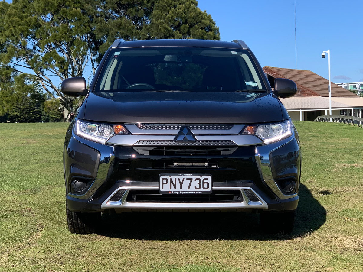 2022 Mitsubishi Outlander LS 2.4L Petrol 7 Seater Automatic