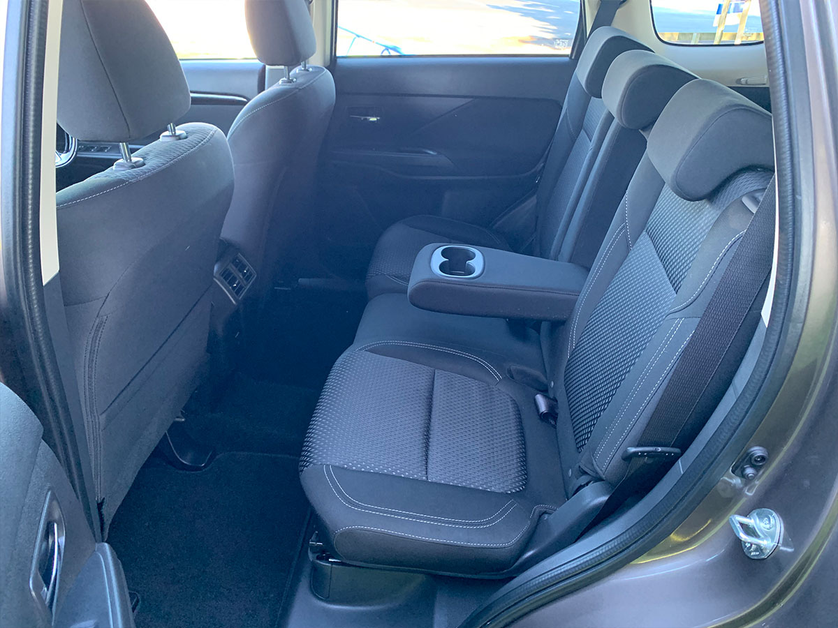 2022 Mitsubishi Outlander LS 2.4L Petrol 7 Seater Automatic