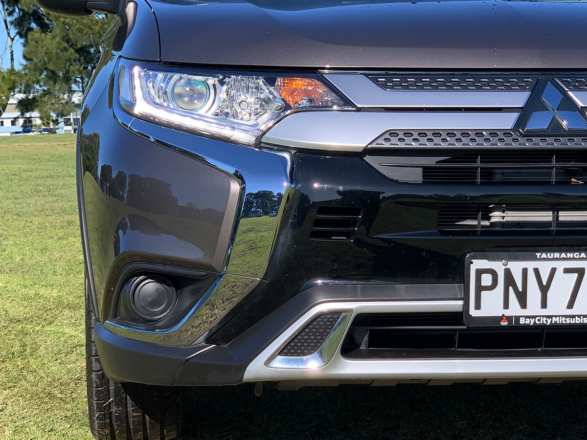 2022 Mitsubishi Outlander LS 2.4L Petrol 7 Seater Automatic