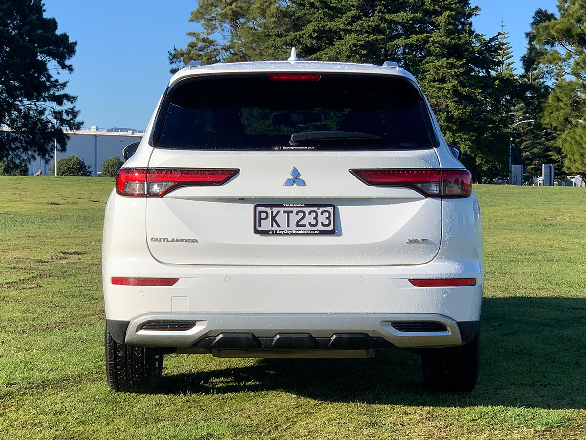 2022 Mitsubishi Outlander XLS 2.5L Petrol 4WD 7 Seater