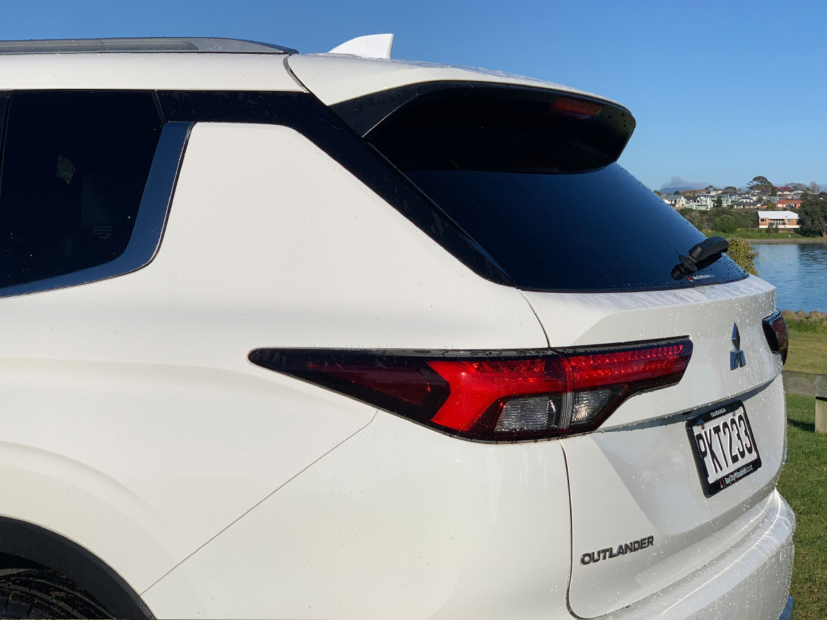 2022 Mitsubishi Outlander XLS 2.5L Petrol 4WD 7 Seater