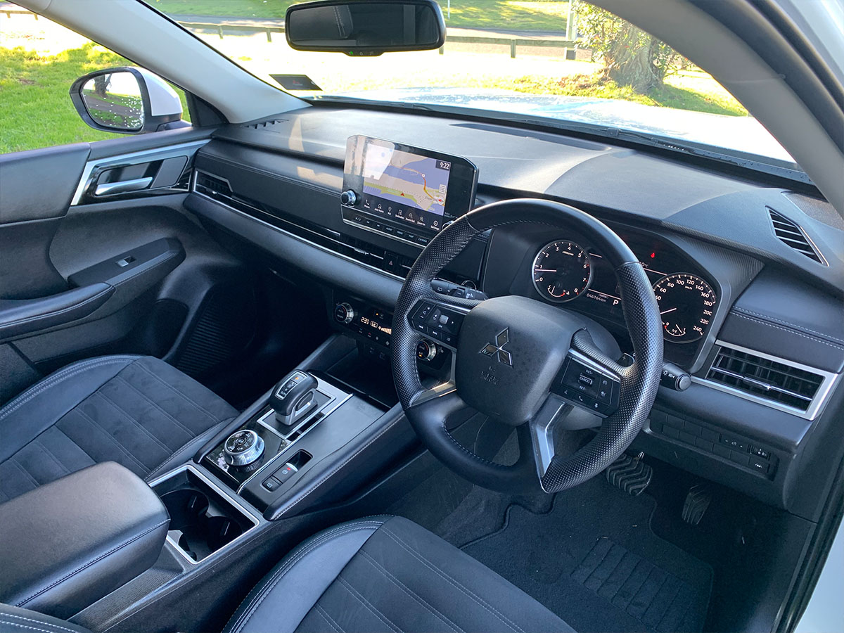 2022 Mitsubishi Outlander XLS 2.5L Petrol 4WD 7 Seater