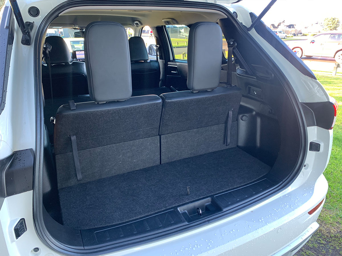 2022 Mitsubishi Outlander XLS 2.5L Petrol 4WD 7 Seater