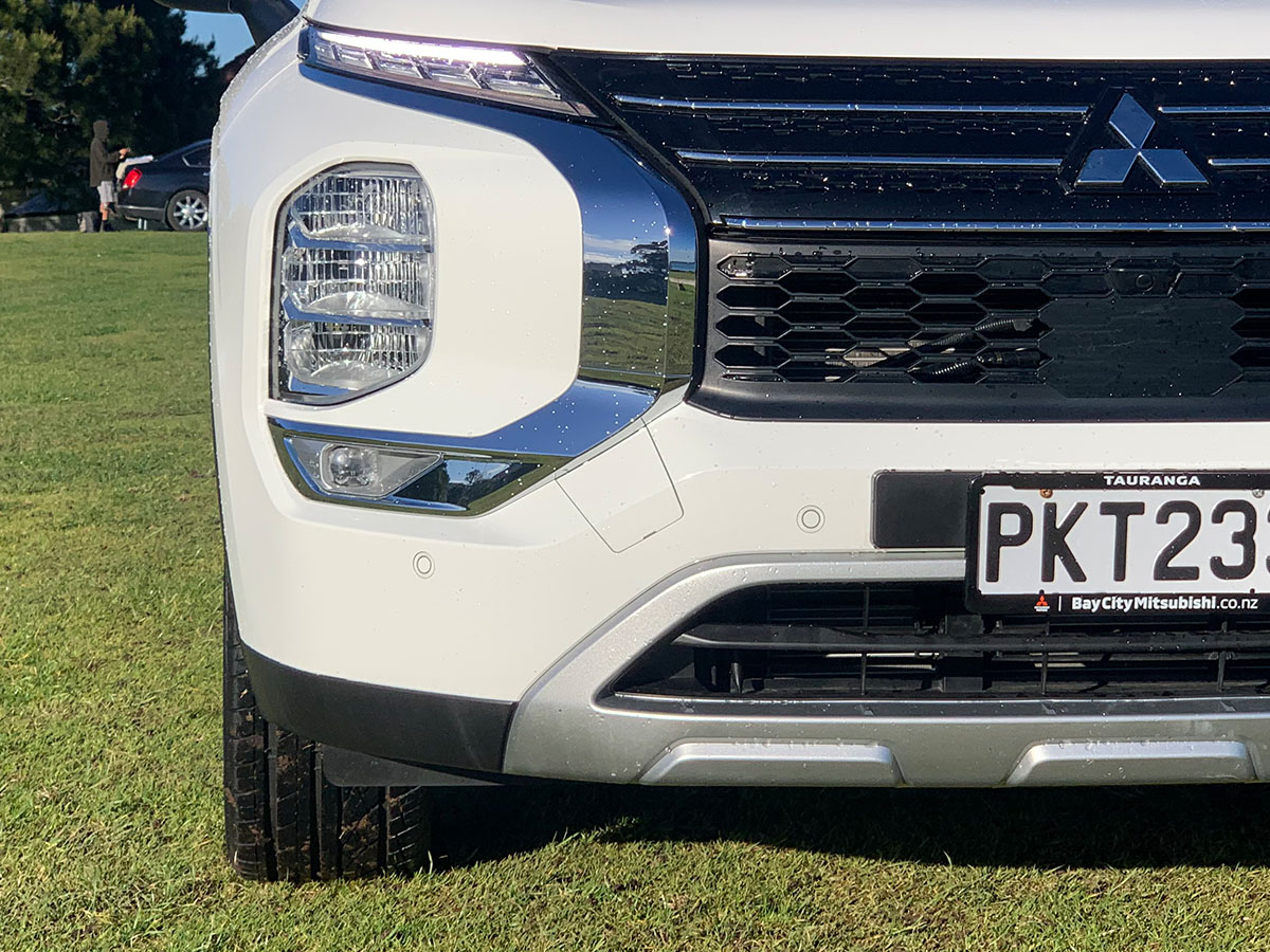 2022 Mitsubishi Outlander XLS 2.5L Petrol 4WD 7 Seater