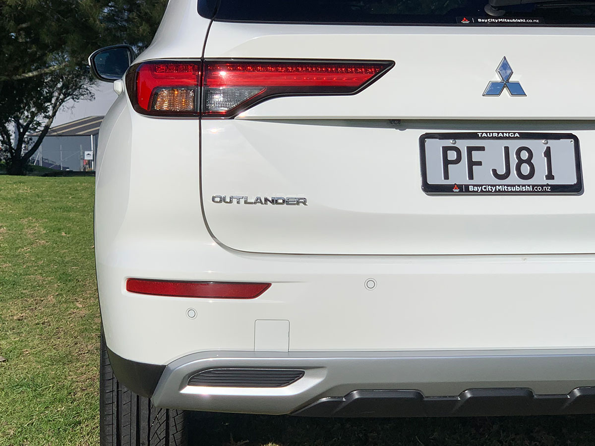 2022 Mitsubishi Outlander XLS 2.5L Petrol 4WD 7 Seater