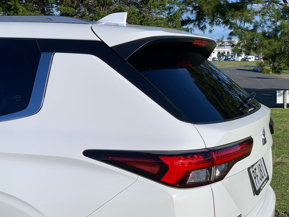 2022 Mitsubishi Outlander XLS 2.5L Petrol 4WD 7 Seater