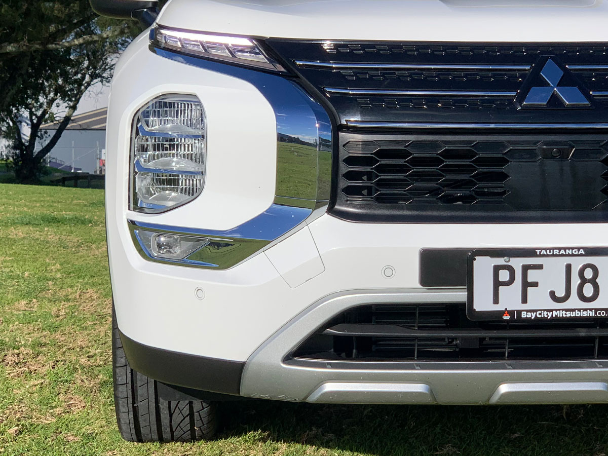 2022 Mitsubishi Outlander XLS 2.5L Petrol 4WD 7 Seater