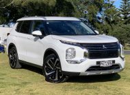 2022 Mitsubishi Outlander XLS 2WD 7 Seater 2.5L Petrol