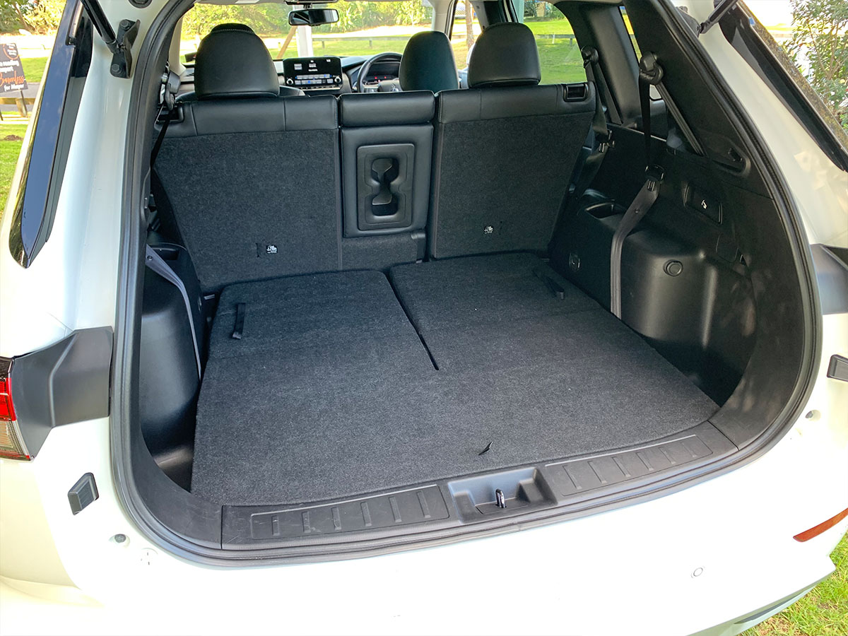 2022 Mitsubishi Outlander XLS 2WD 7 Seater 2.5L Petrol