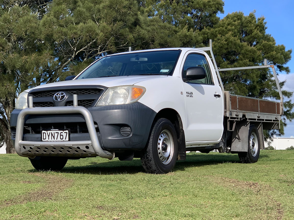 2007 Toyota Hilux 2.7L Petrol 2WD