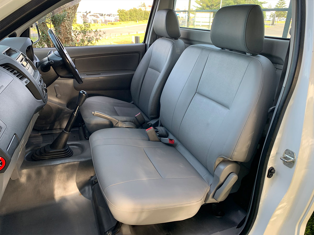 2007 Toyota Hilux 2.7L Petrol 2WD