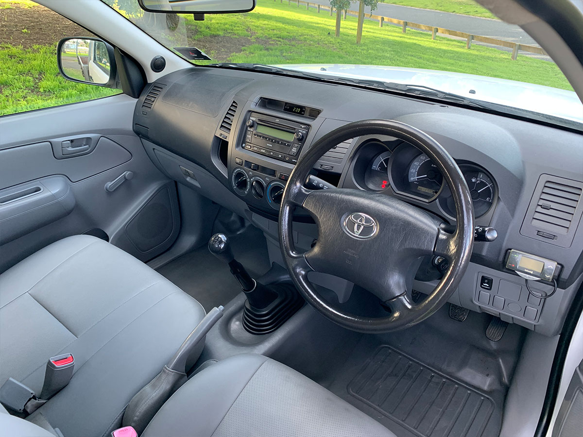 2007 Toyota Hilux 2.7L Petrol 2WD