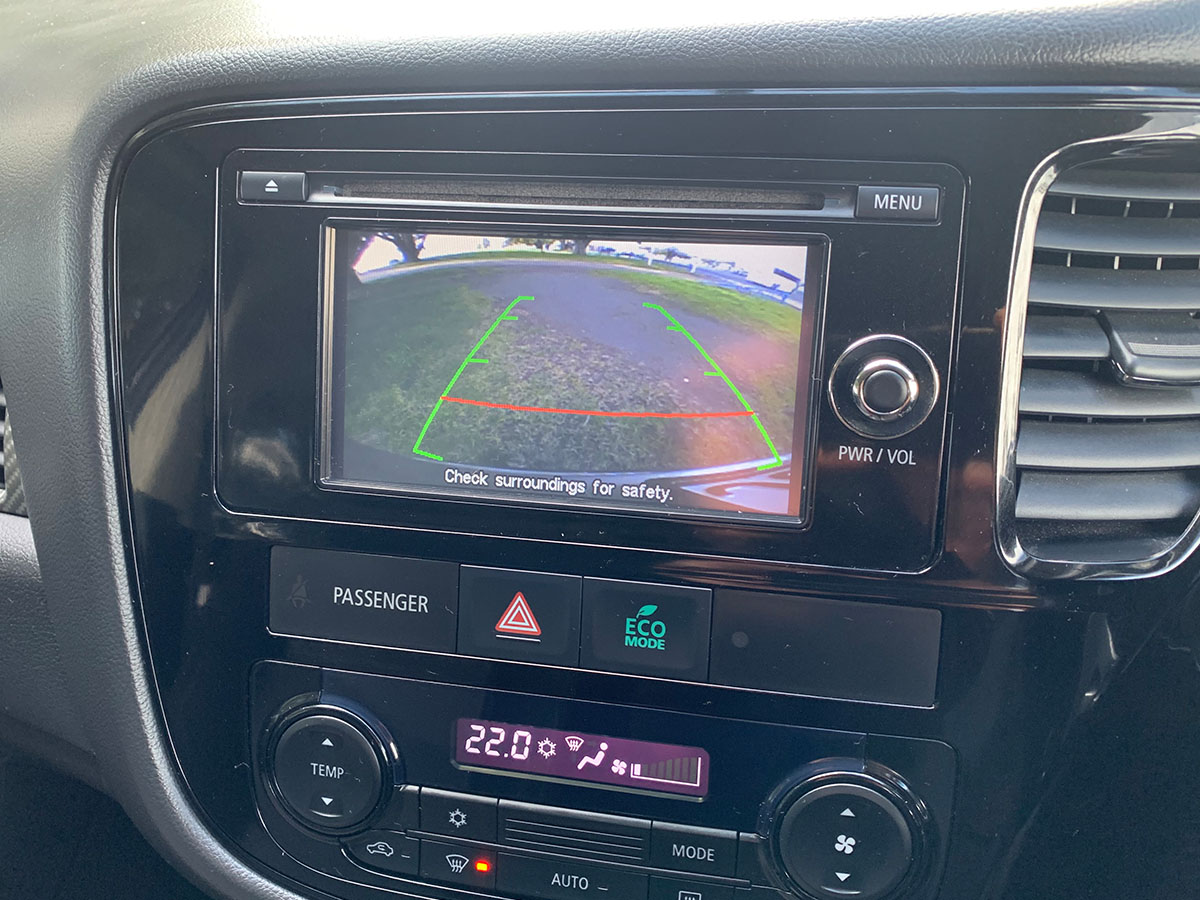 2015 Mitsubishi Outlander LS 2.4L Petrol 4wd