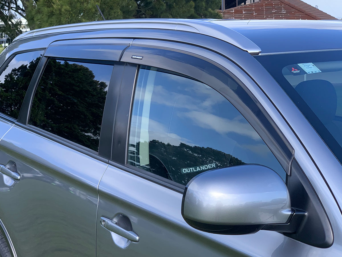 2015 Mitsubishi Outlander LS 2.4L Petrol 4wd