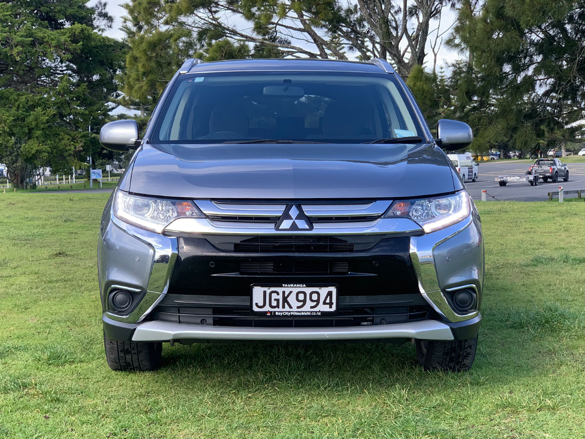 2015 Mitsubishi Outlander LS 2.4L Petrol 4wd