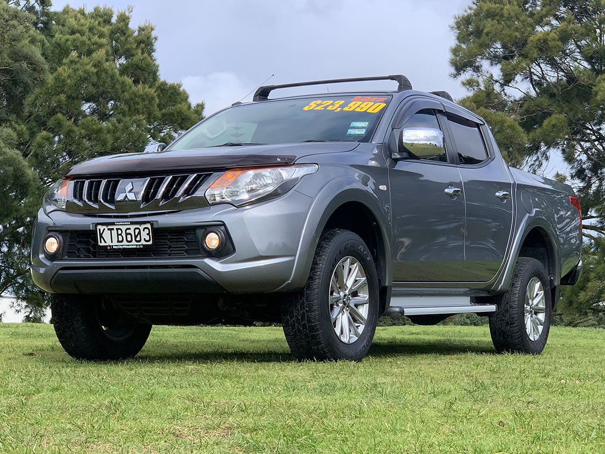2017 Mitsubishi Triton GLXR 2.4L 2WD Diesel Turbo 6 Speed Manual