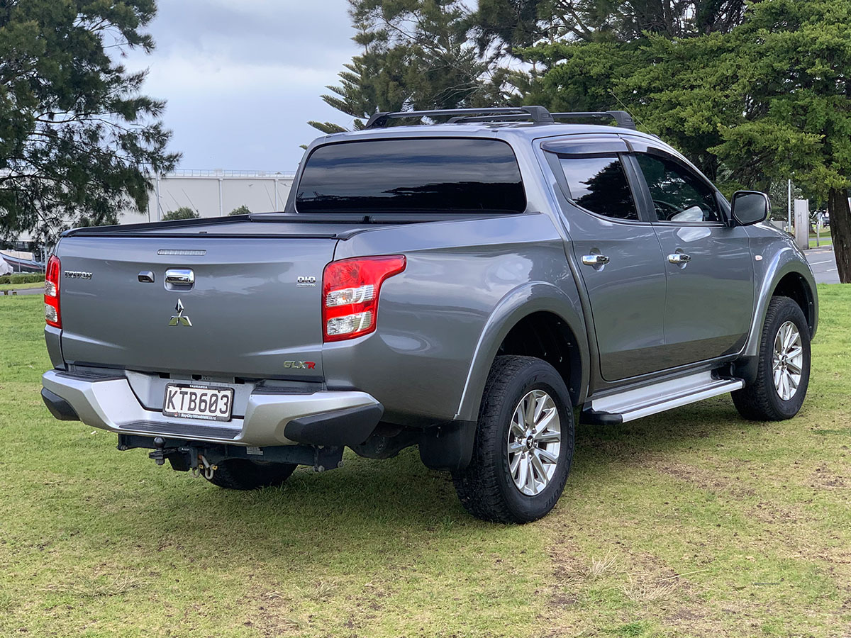 2017 Mitsubishi Triton GLXR 2.4L 2WD Diesel Turbo 6 Speed Manual