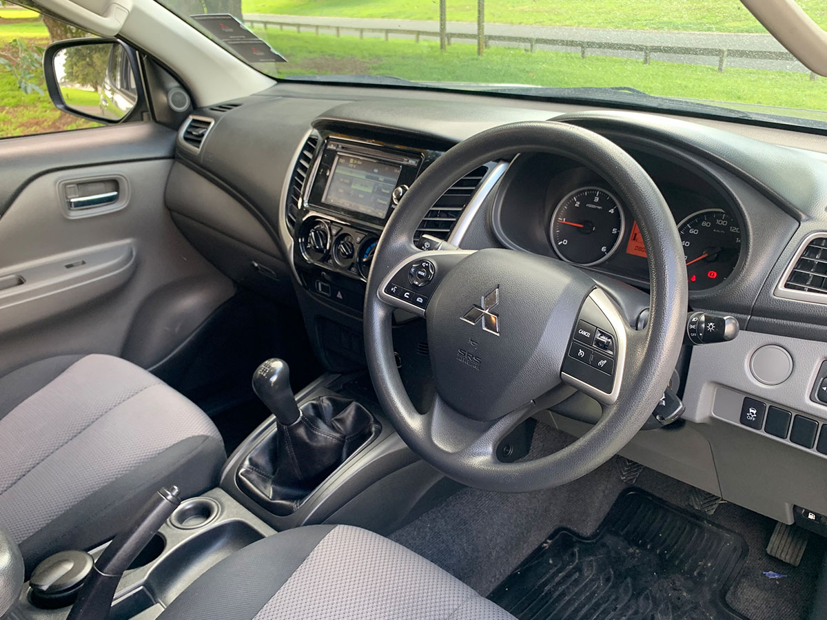 2017 Mitsubishi Triton GLXR 2.4L 2WD Diesel Turbo 6 Speed Manual