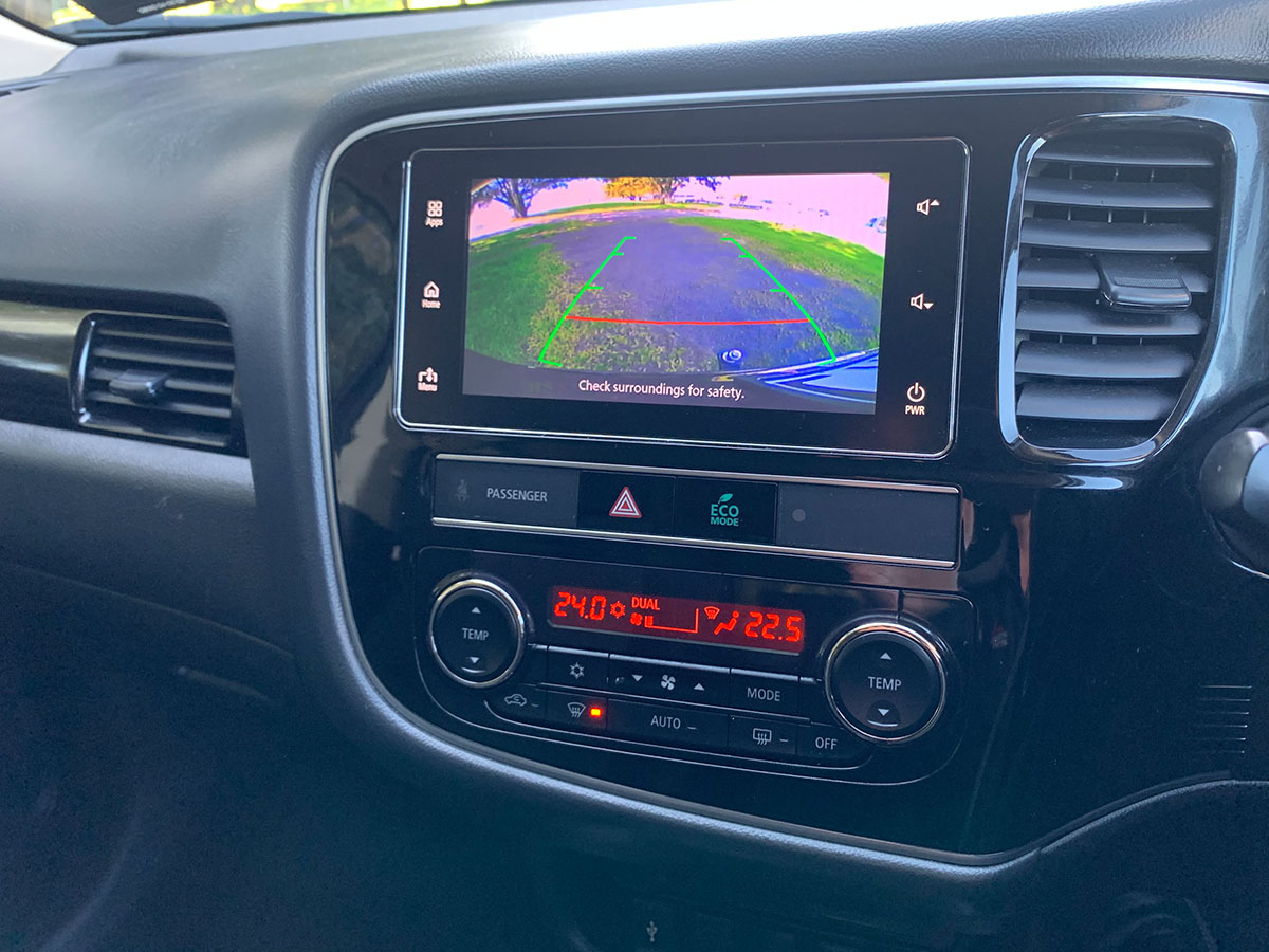 2018 Mitsubishi Outlander LS 2.4L Petrol 7 Seater Automatic