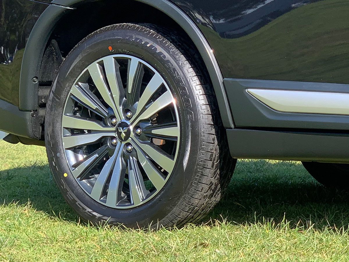 2018 Mitsubishi Outlander LS 2.4L Petrol 7 Seater Automatic