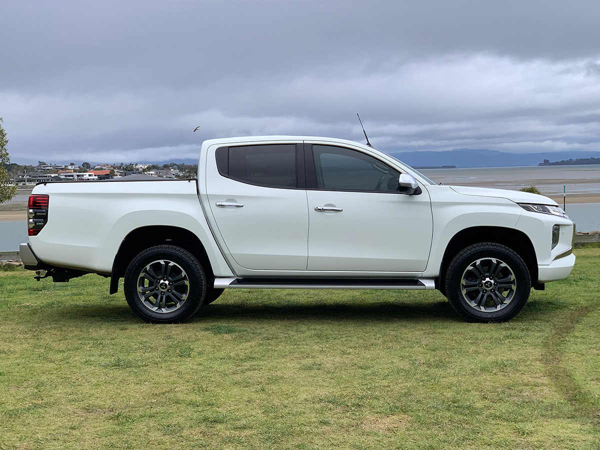 2019 Mitsubishi Triton VRX 2.4L Diesel 6 Speed Auto