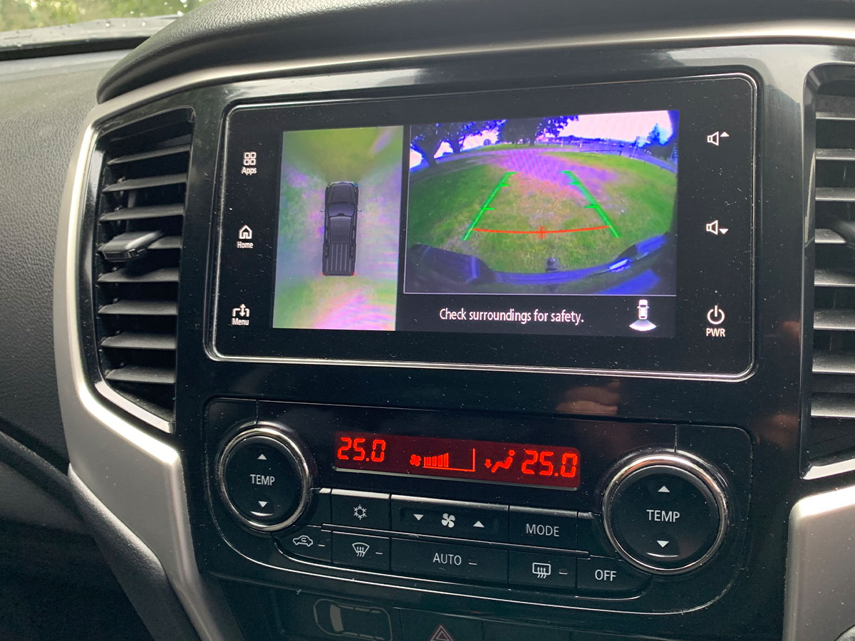 2020 Mitsubishi Triton GLSB 4WD 2.4L Diesel Turbo 6 Speed Auto