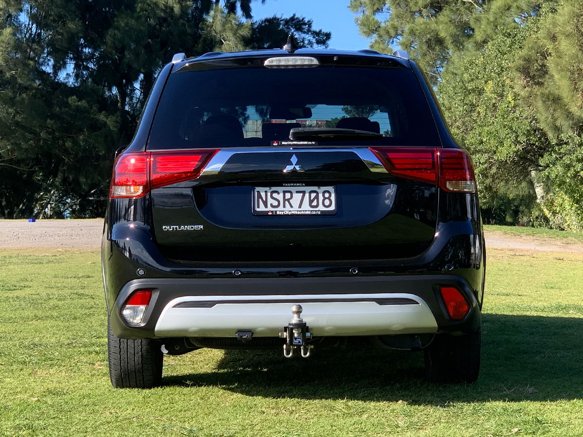 2021 Mitsubishi Outlander LS 2.4L Petrol 7 Seater Automatic