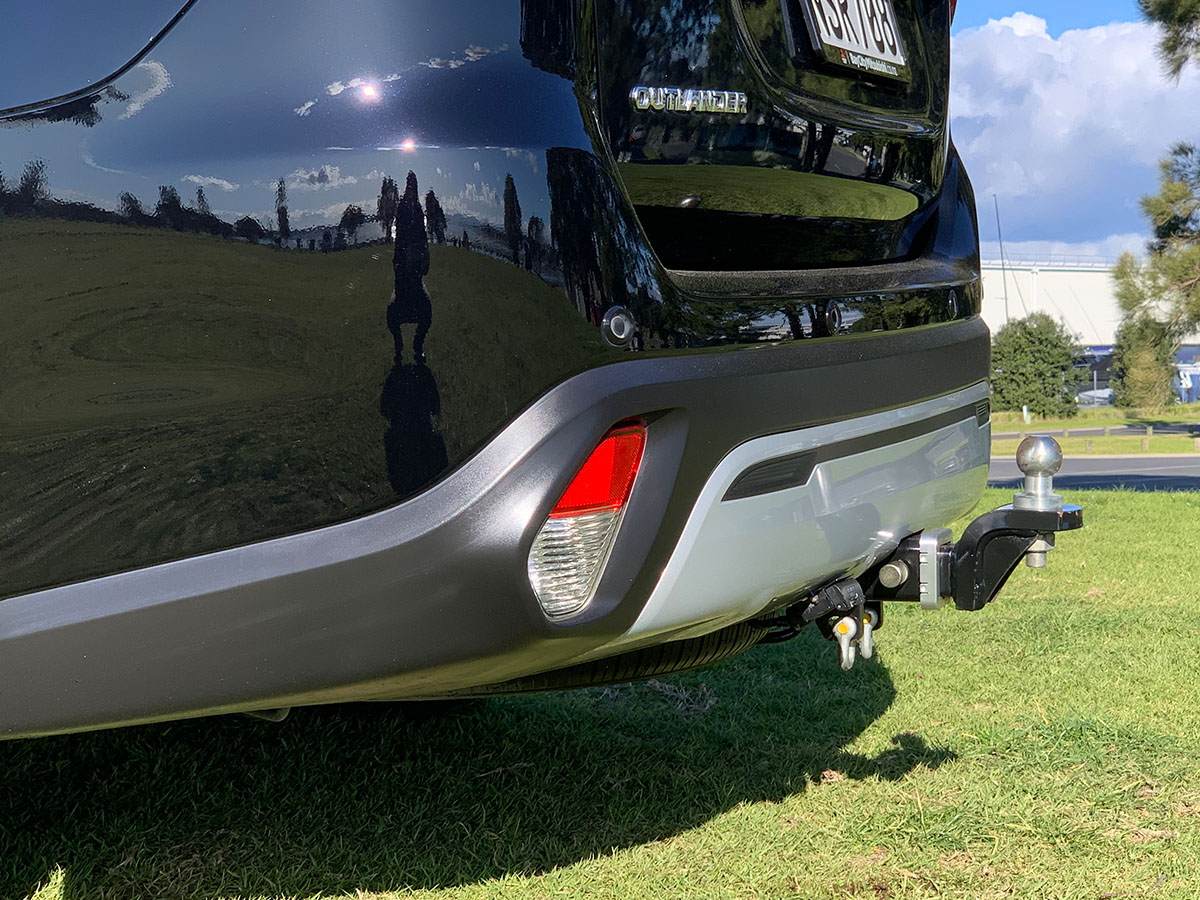 2021 Mitsubishi Outlander LS 2.4L Petrol 7 Seater Automatic