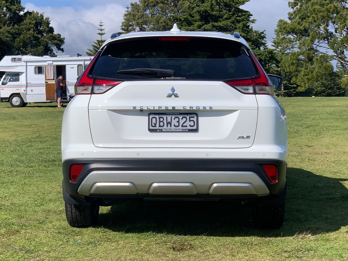 2023 Mitsubishi Eclipse Cross XLS 2WD