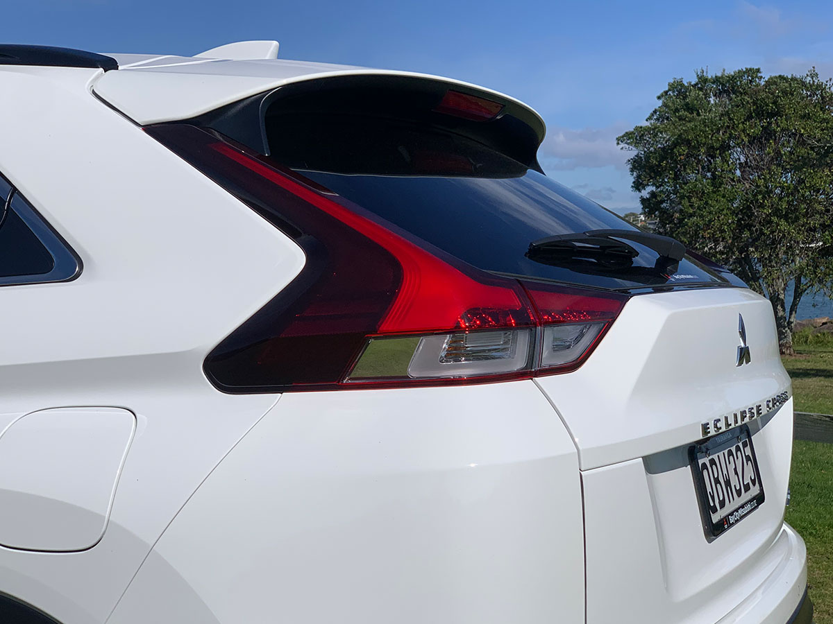 2023 Mitsubishi Eclipse Cross XLS 2WD