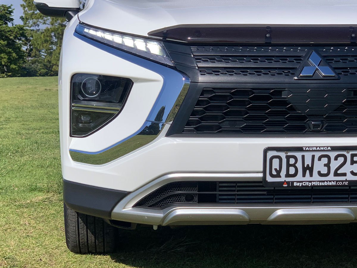 2023 Mitsubishi Eclipse Cross XLS 2WD