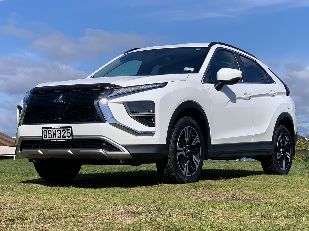 2023 Mitsubishi Eclipse Cross XLS 2WD