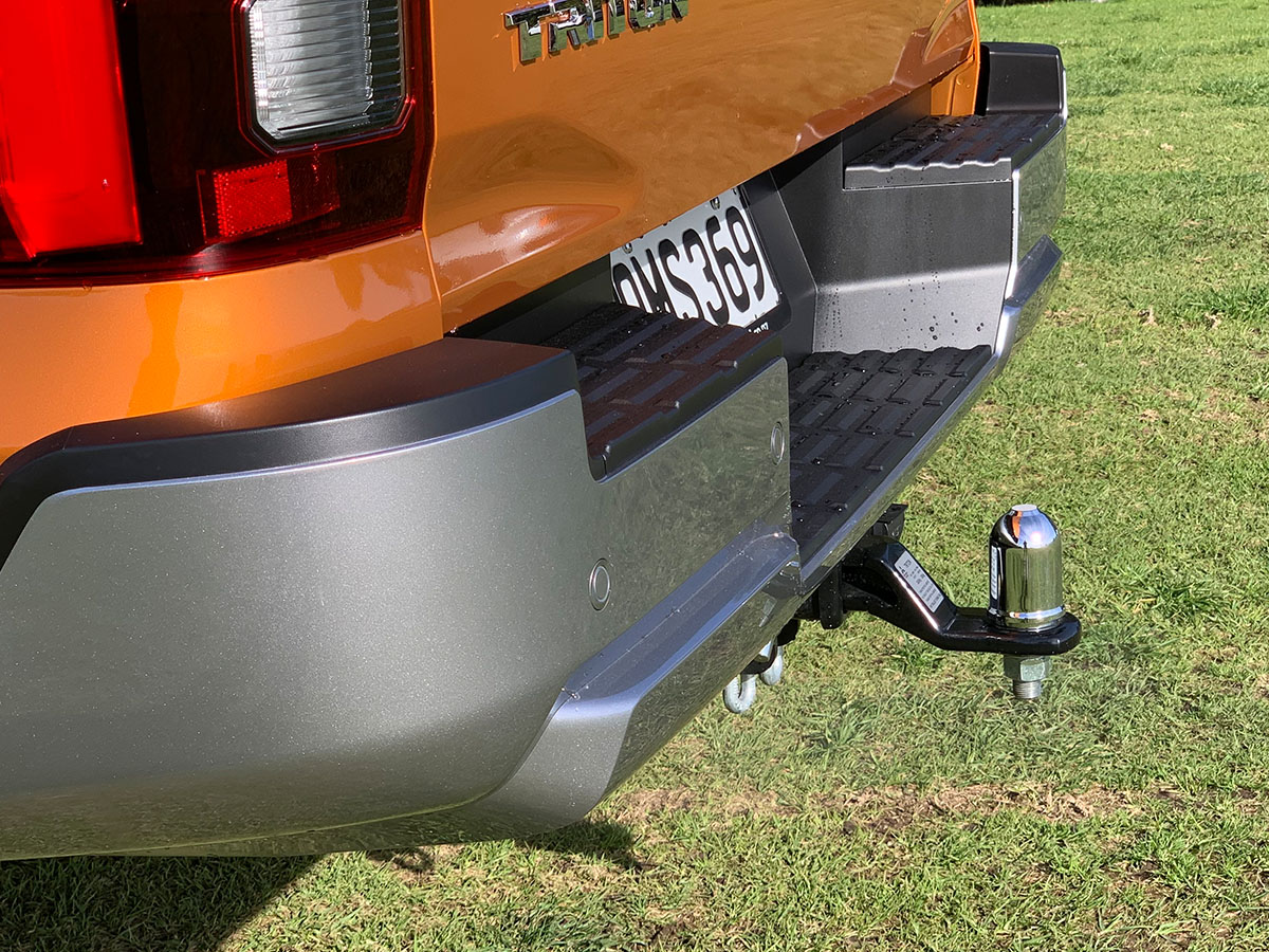 2024 Mitsubishi Triton GLXR 2WD 2.4L Bi-Turbo Diesel 6 Speed Auto