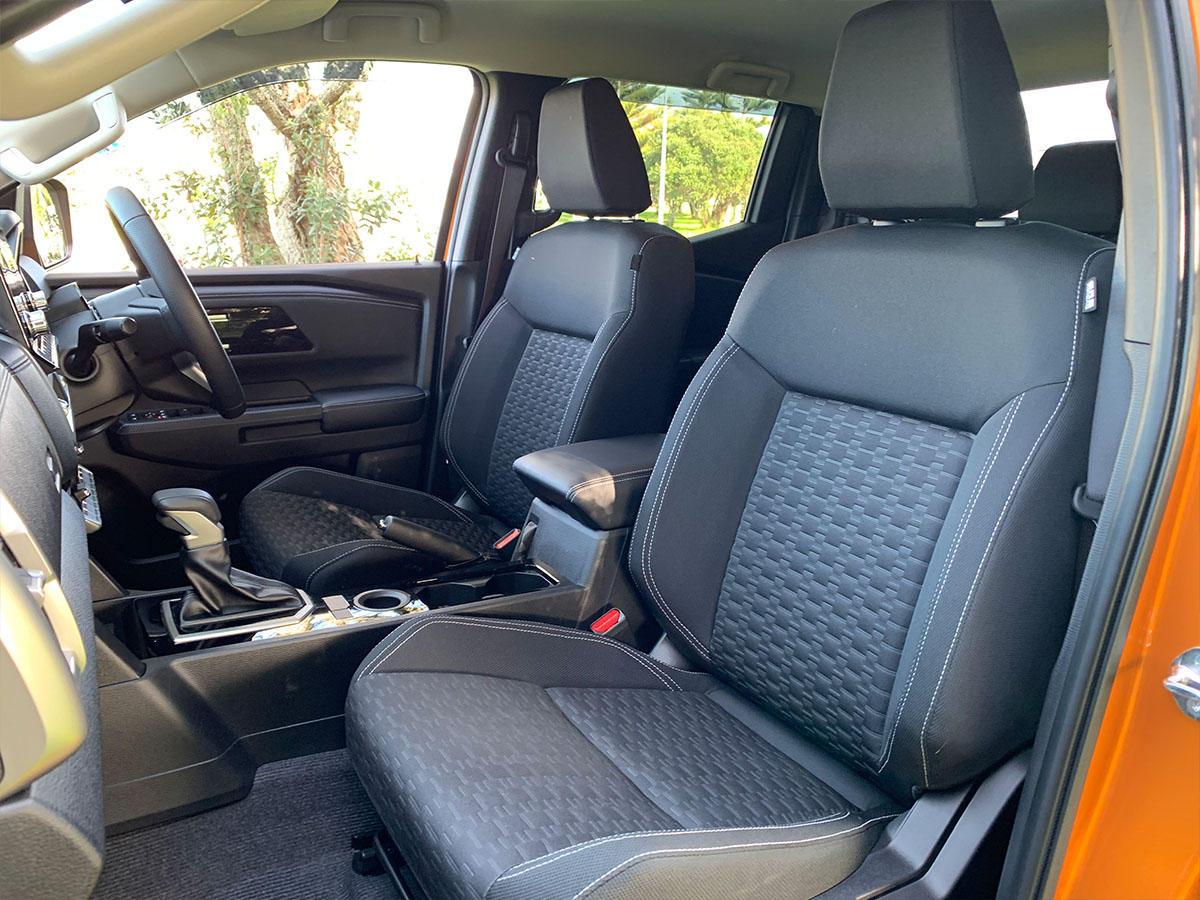 2024 Mitsubishi Triton GLXR 2WD 2.4L Bi-Turbo Diesel 6 Speed Auto