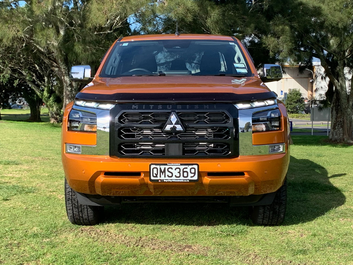 2024 Mitsubishi Triton GLXR 2WD 2.4L Bi-Turbo Diesel 6 Speed Auto