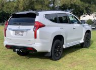 2024 Mitsubishi Pajero Sport VRX Black Edition