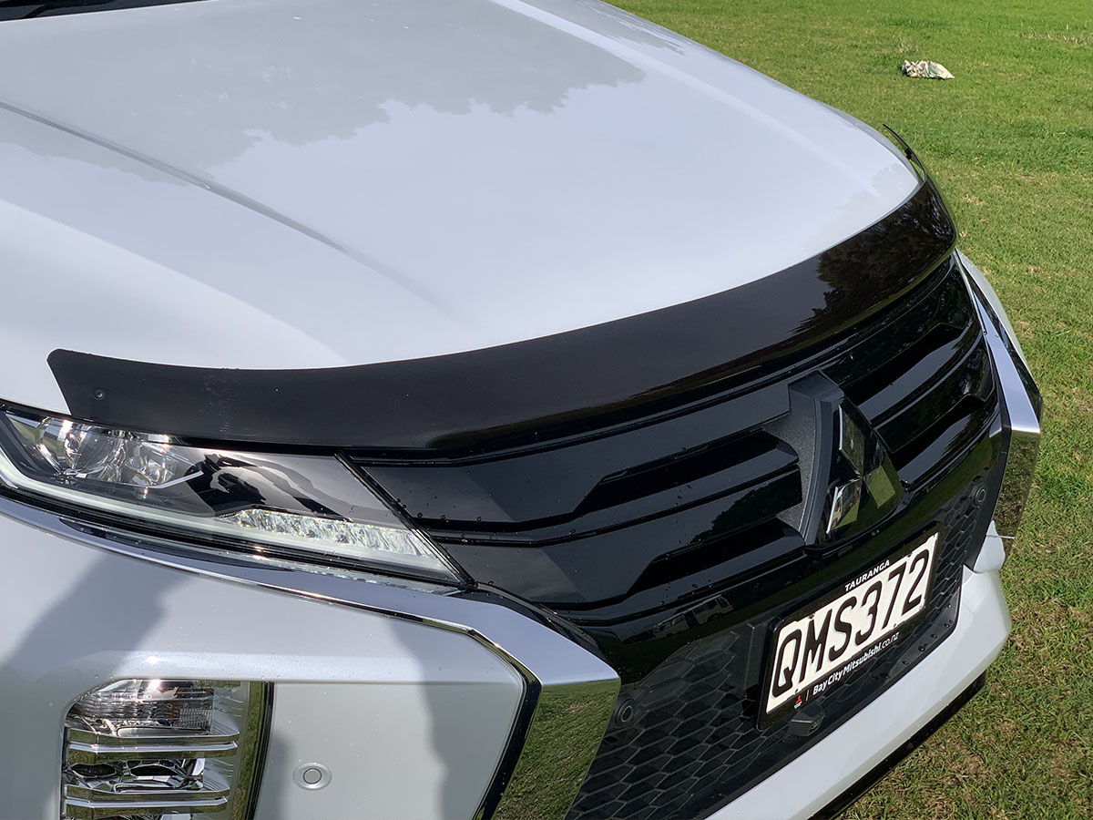 2024 Mitsubishi Pajero Sport VRX Black Edition