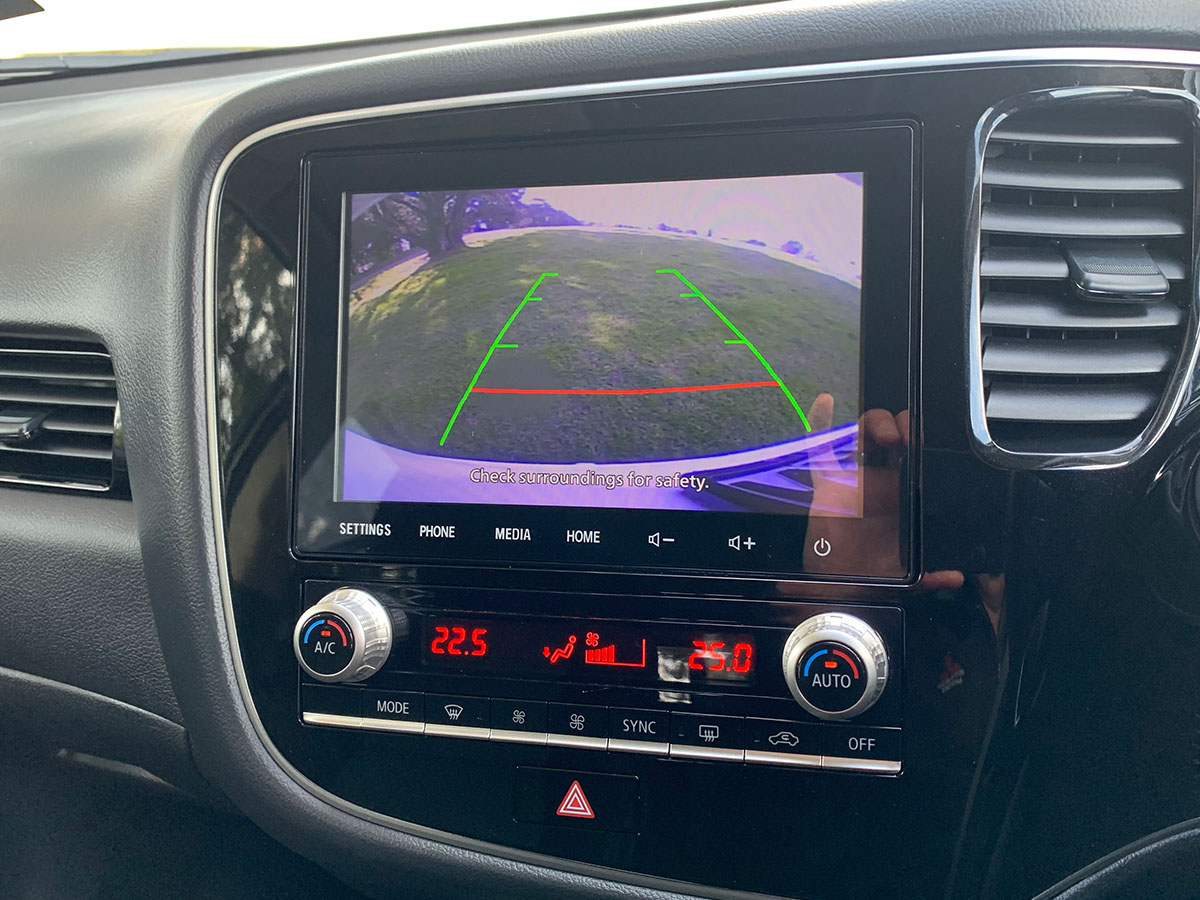 2020 Mitsubishi Outlander LS 2.4L Petrol 4WD 7 Seater