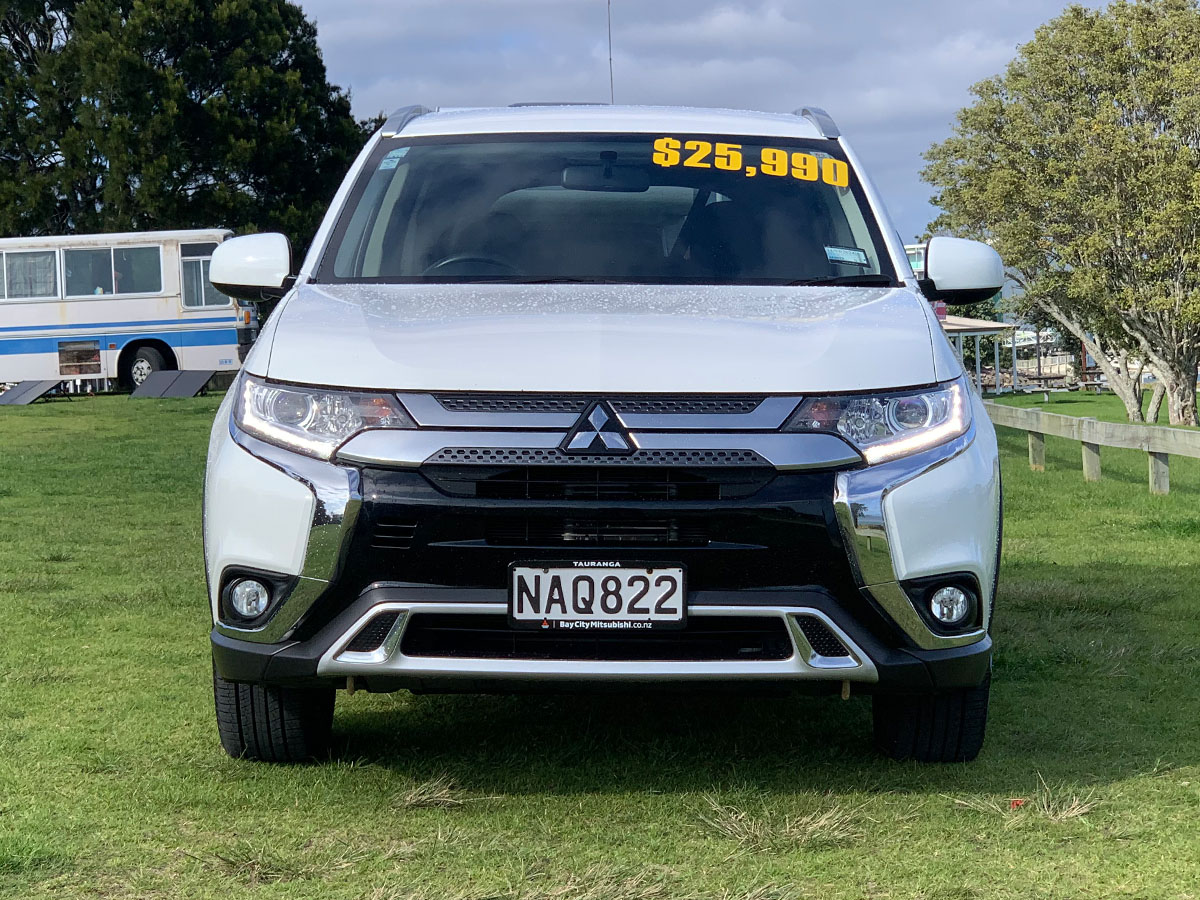 2020 Mitsubishi Outlander LS 2.4L Petrol 4WD 7 Seater