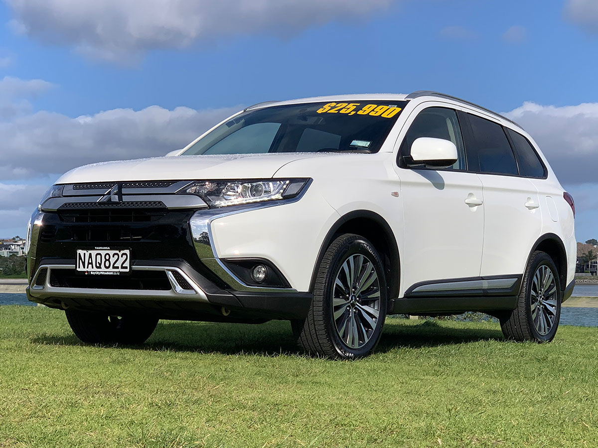 2020 Mitsubishi Outlander LS 2.4L Petrol 4WD 7 Seater