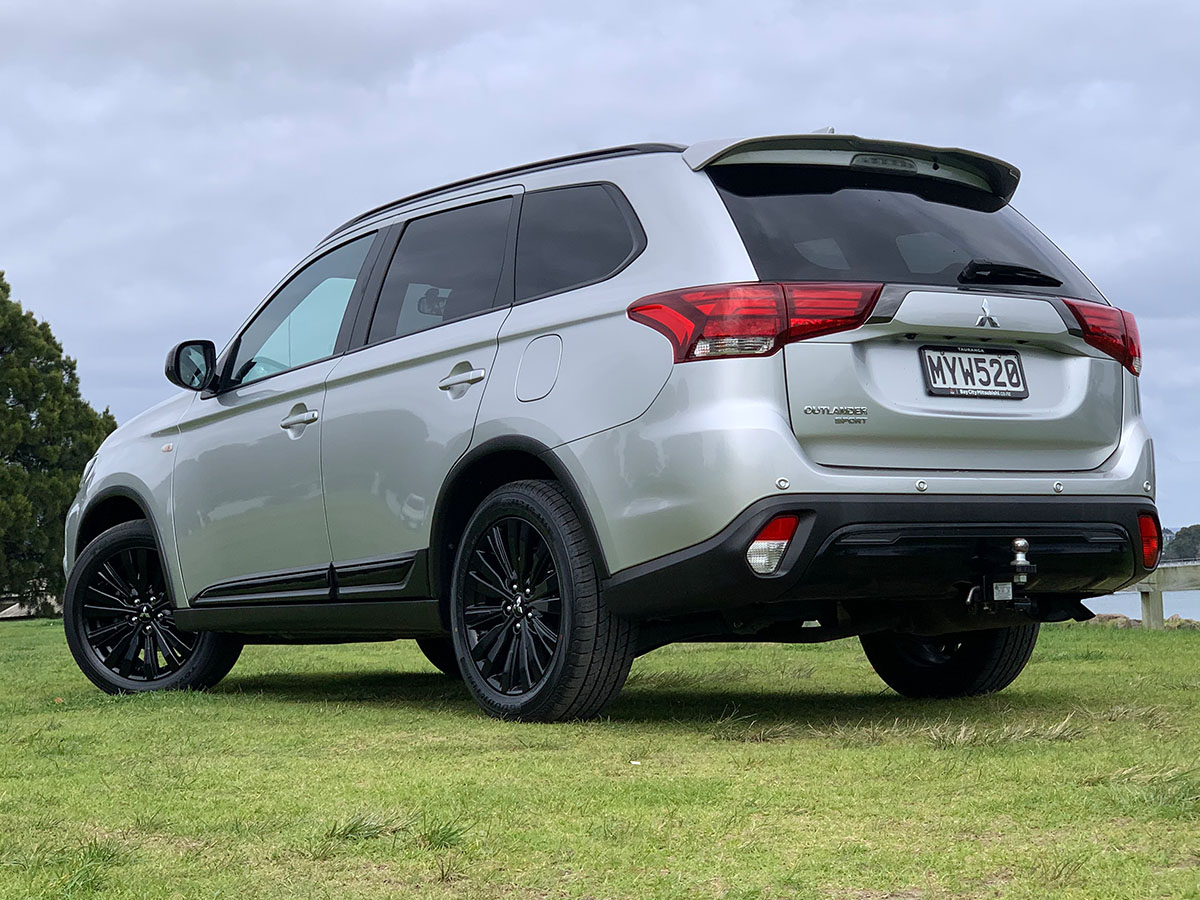 2020 Mitsubishi Outlander SPORT 2.4L Petrol 4WD 7 Seater