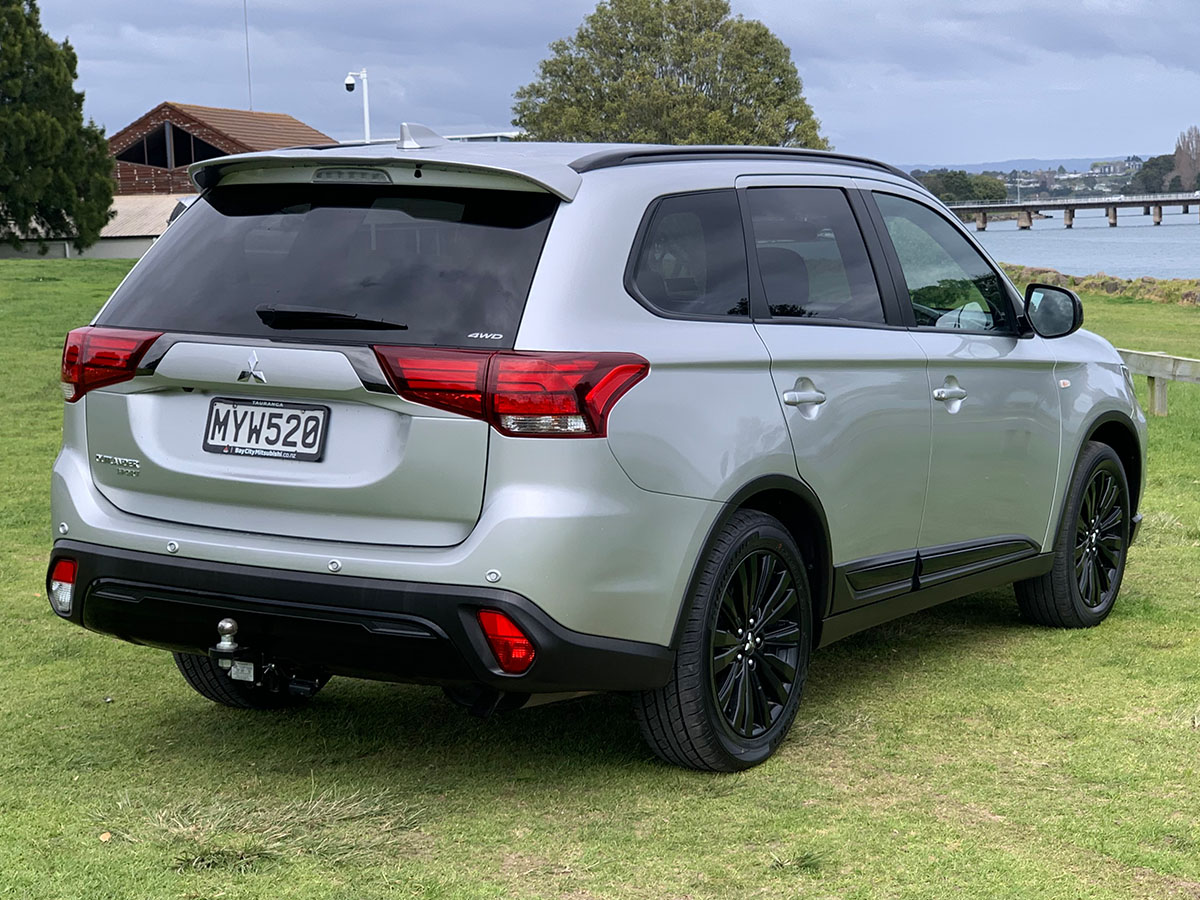2020 Mitsubishi Outlander SPORT 2.4L Petrol 4WD 7 Seater