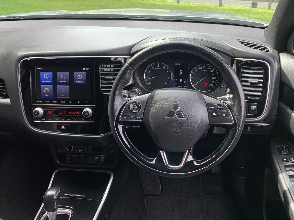 2020 Mitsubishi Outlander SPORT 2.4L Petrol 4WD 7 Seater