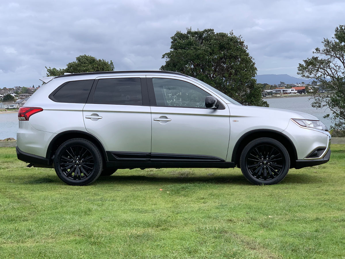2020 Mitsubishi Outlander SPORT 2.4L Petrol 4WD 7 Seater