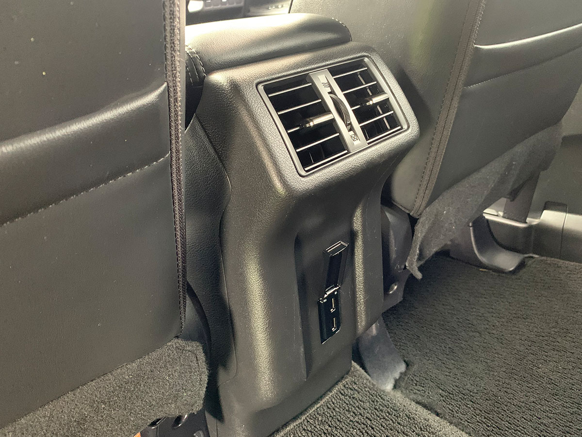 2020 Mitsubishi Outlander SPORT 2.4L Petrol 4WD 7 Seater