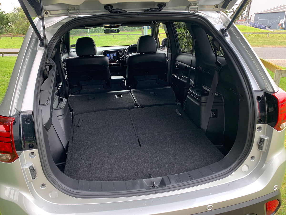 2020 Mitsubishi Outlander SPORT 2.4L Petrol 4WD 7 Seater