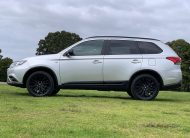 2020 Mitsubishi Outlander SPORT 2.4L Petrol 4WD 7 Seater