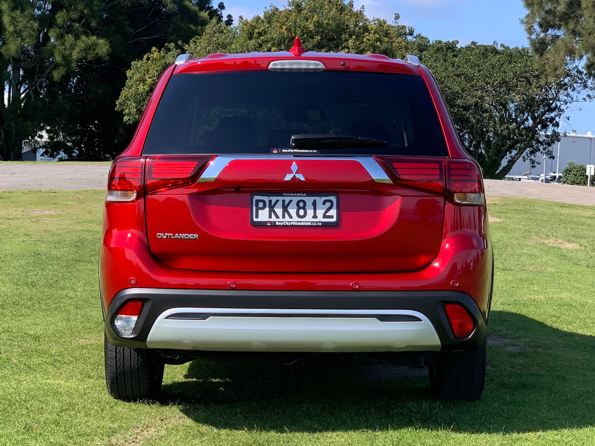 2022 Mitsubishi Outlander LS 2.4L Petrol 7 Seater Automatic