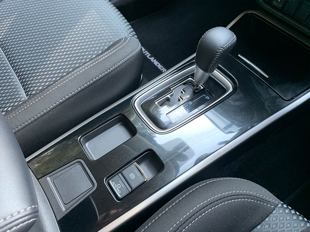 2022 Mitsubishi Outlander LS 2.4L Petrol 7 Seater Automatic