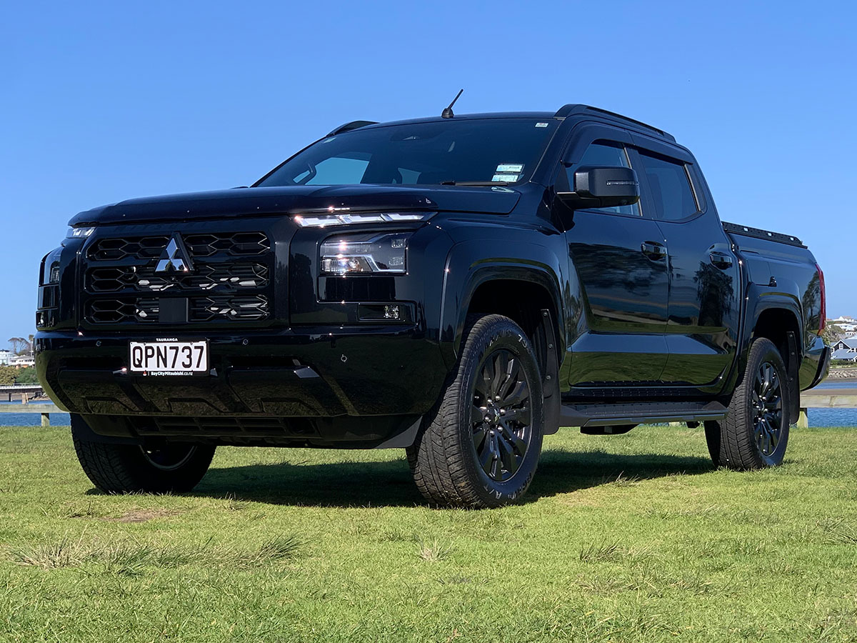 2024 Mitsubishi Triton VRX 4WD 2.4L Bi-Turbo Diesel 6 Speed Auto